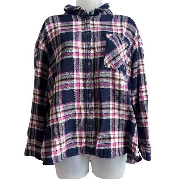 Vineyard Vines Ladies Relaxed Fit Navy and Pink Flannel Size 18 - Picture 2 of 7